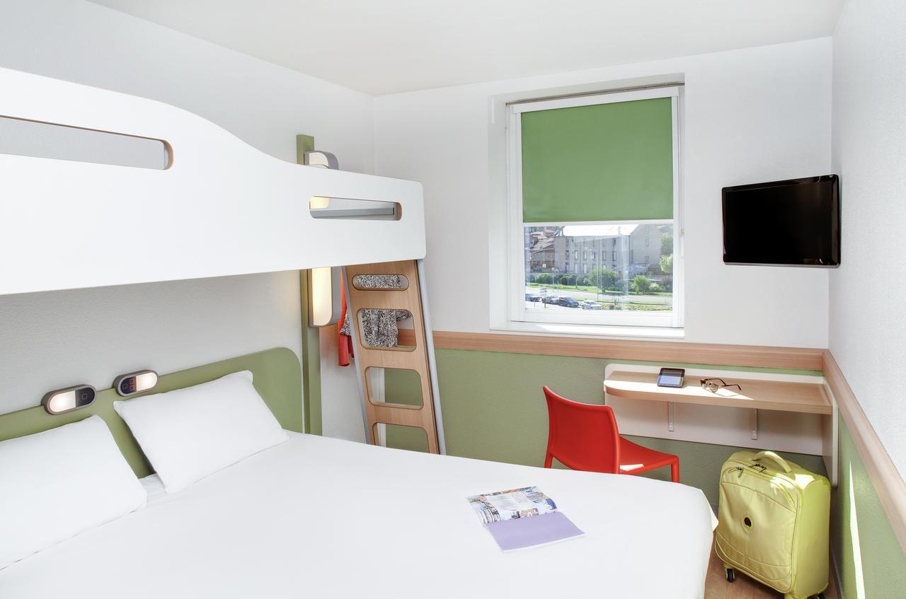 Ibis Budget Clermont Ferrand Centre Montferrand Exterior foto